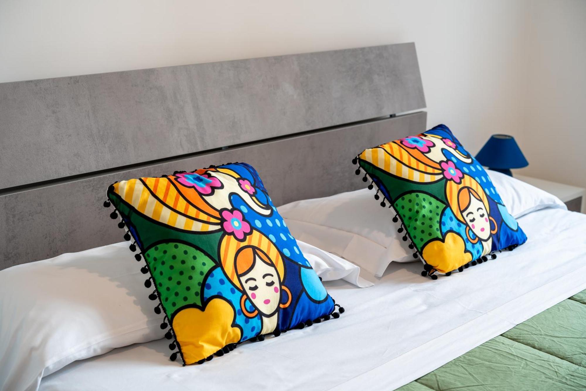 מאיורי Divina Suite Cavaliere מראה חיצוני תמונה