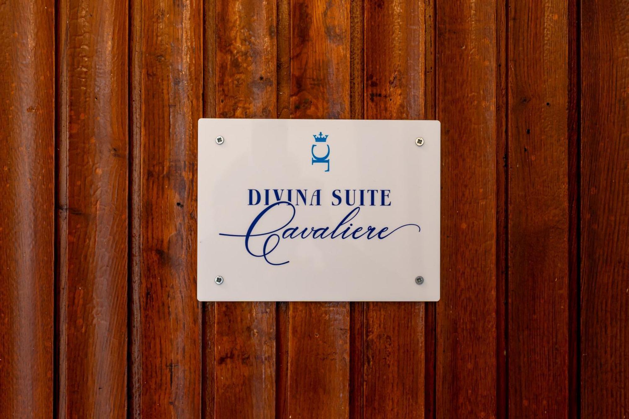 מאיורי Divina Suite Cavaliere מראה חיצוני תמונה